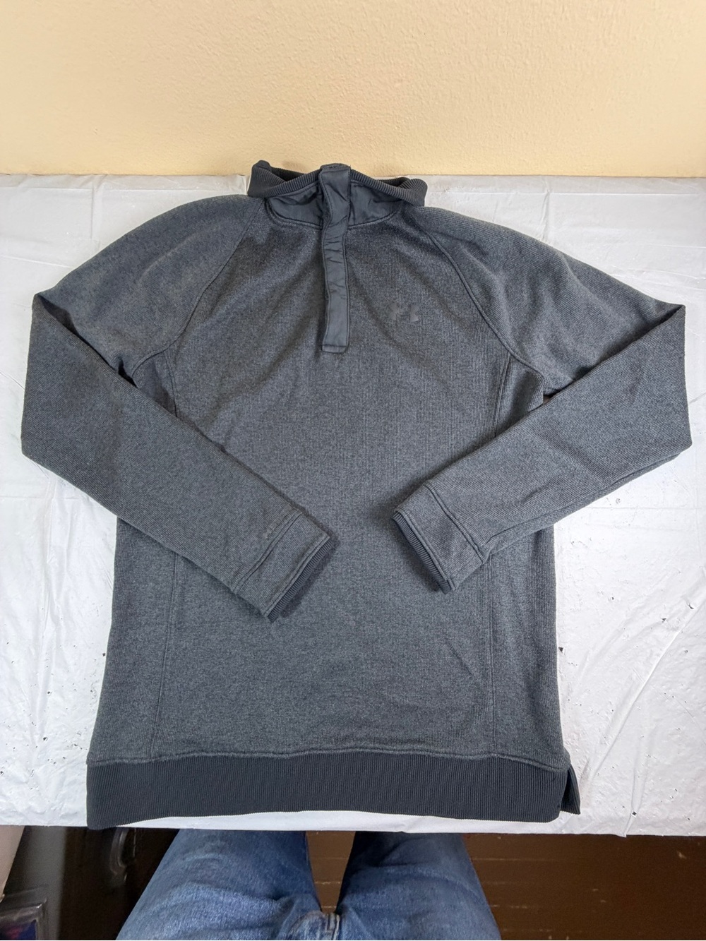 Under Armour Boys Gray Half Button Hoodie Sweatshirt